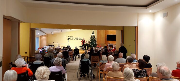 Klanggewaltige Einstimmung in den Advent 🎄🎹🕯 2